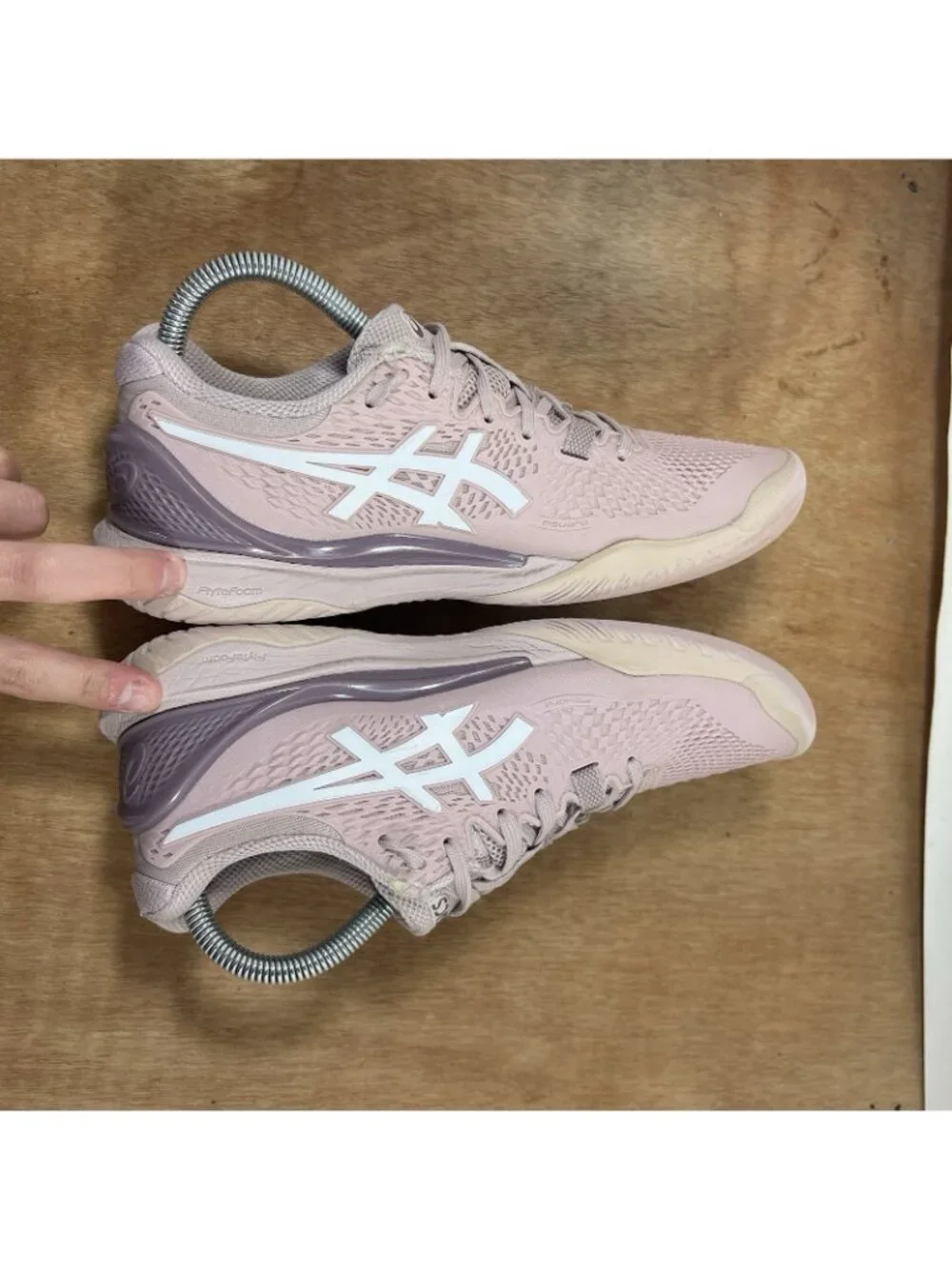 Asics Gel Resolution 9 Womens Size 7.5 Tennis Pickleball Shoes Sneakers 1042A208